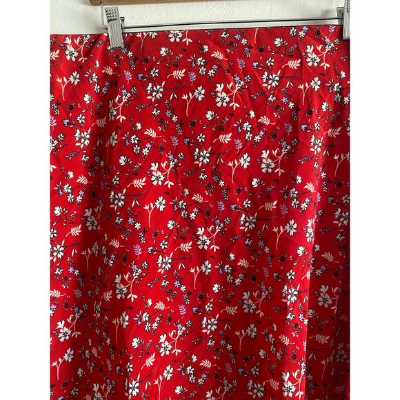 Sanctuary Red Floral Skirt 1X - Picture 2 of 6